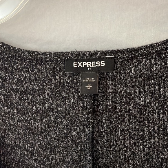 Size M womens long sleeve dress. New with tags - Picture 2 of 3